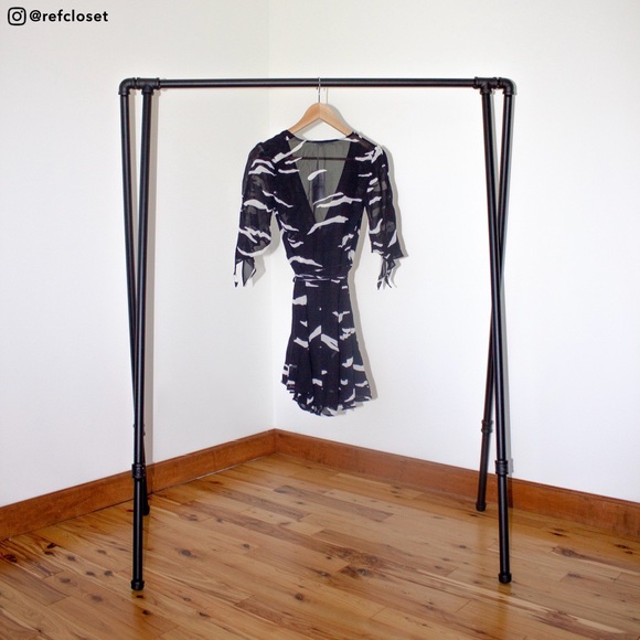 Reformation Sammy Dress (Mustang) - Picture 3 of 3